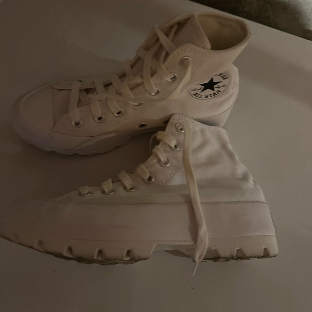 Converse chuck taylor all star lugged high tops (canvas) size 7 white!